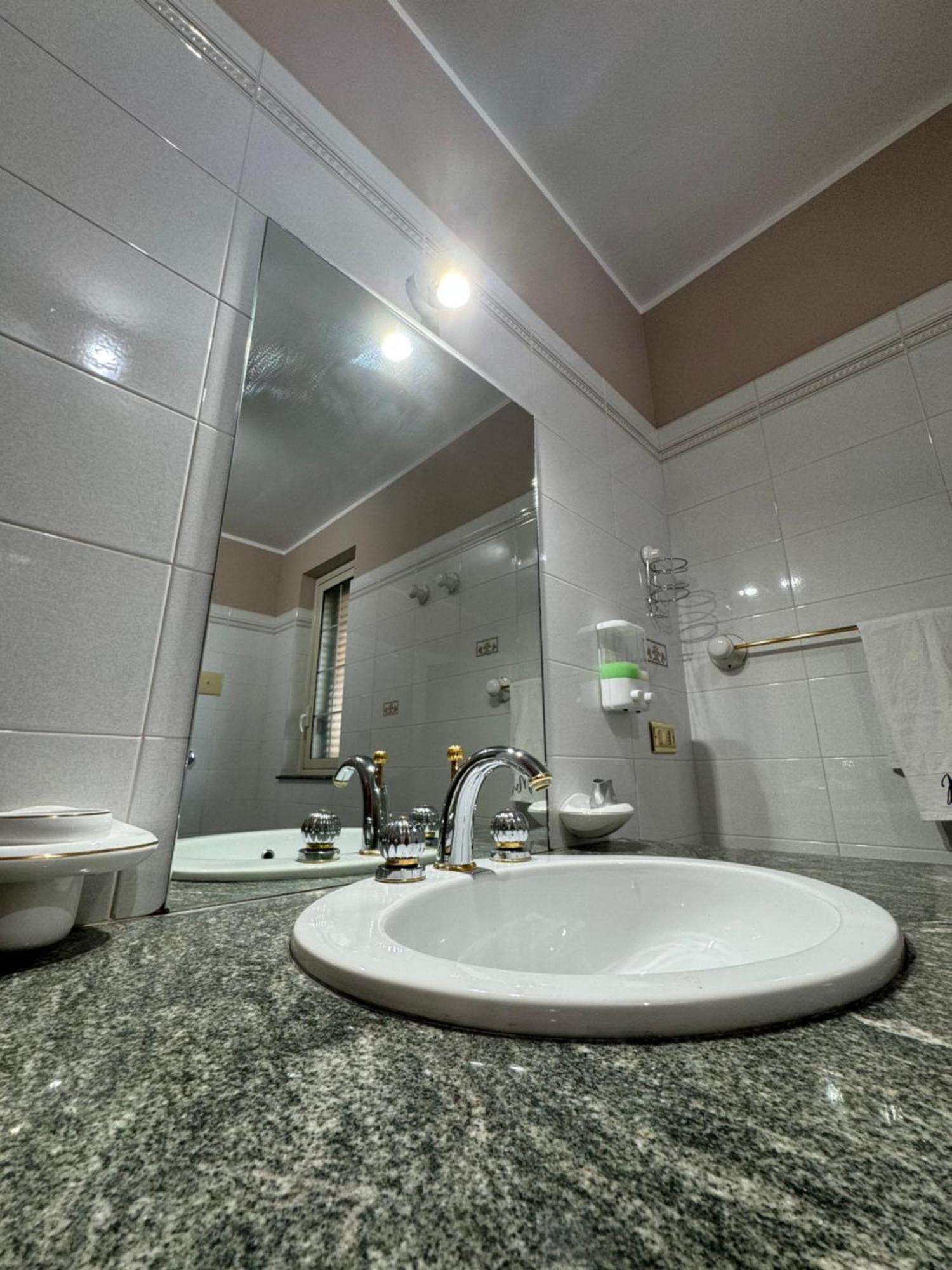 B&B Rose Antiche Sicily Partinico Exteriör bild